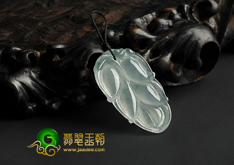 冰种飘花缅甸翡翠A货叶子挂件