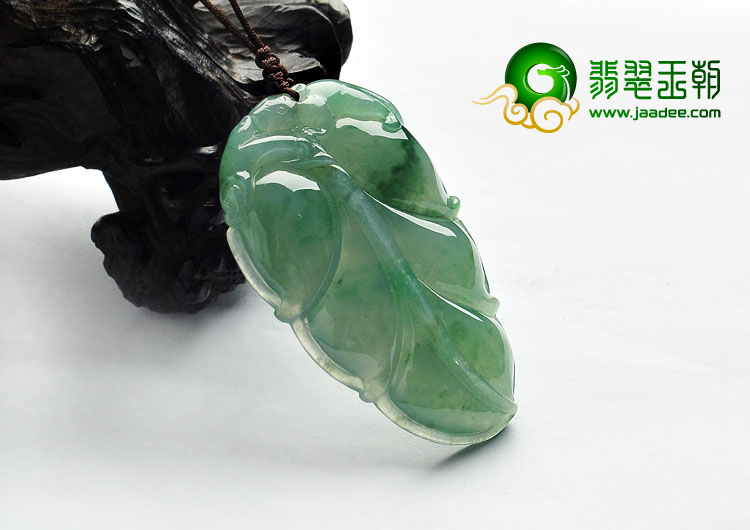 冰种飘花缅甸翡翠A货叶子挂件