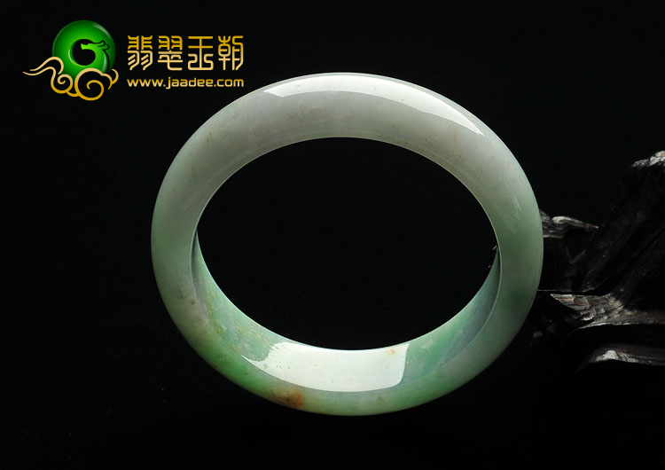 糯冰种翠色缅甸翡翠A货手镯（55.8mm）