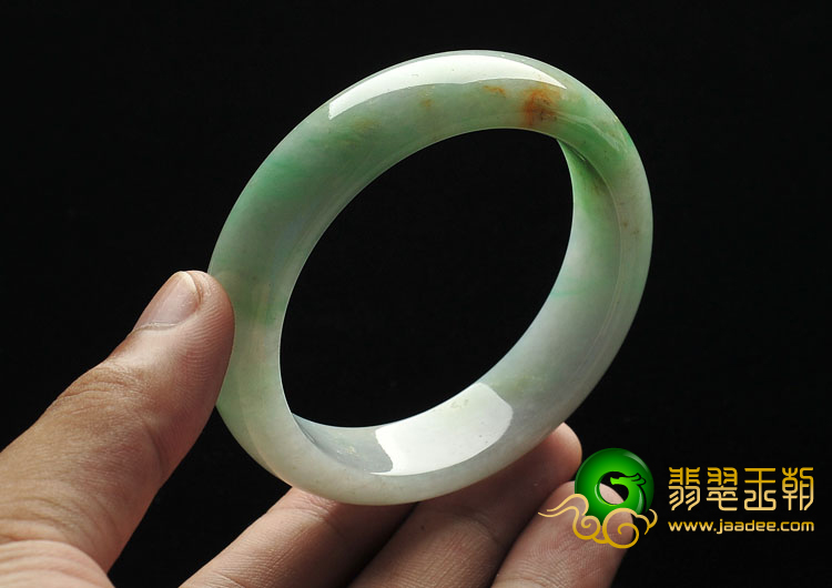 糯冰种翠色缅甸翡翠A货手镯（55.8mm）