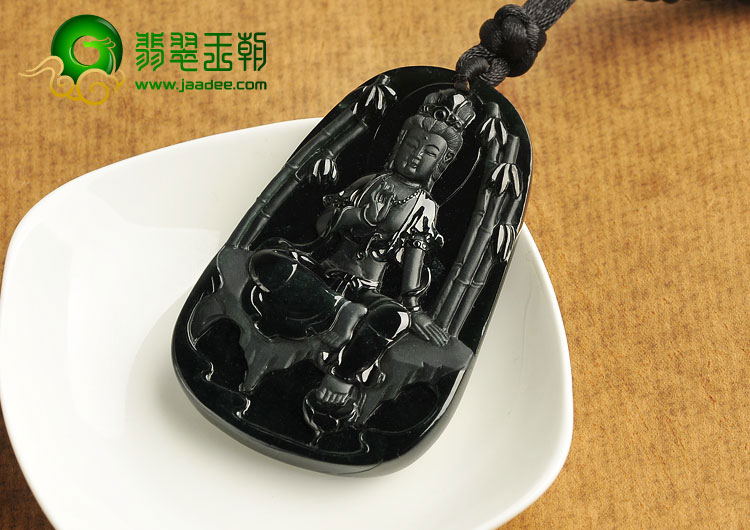 玻璃种墨翠缅甸翡翠A货观音挂件