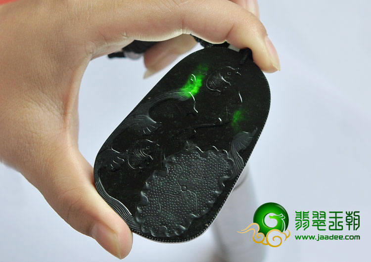 冰种墨翠缅甸翡翠A货大势至菩萨挂件