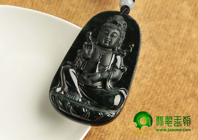 （超值推荐）冰种墨翠缅甸翡翠A货观音挂件