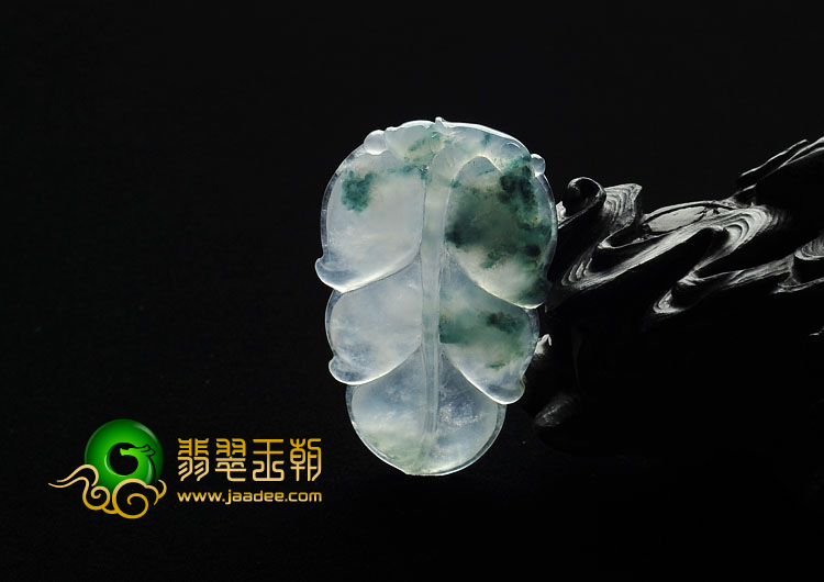 冰种飘花缅甸翡翠A货叶子挂件