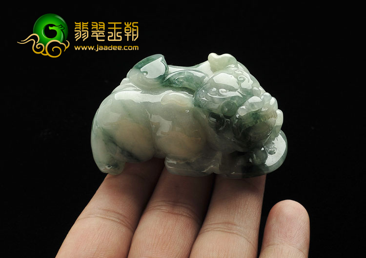 糯冰种飘花缅甸翡翠A货貔貅挂件/手玩件