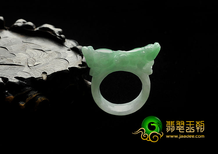 糯冰种飘翠缅甸翡翠A货貔貅指环