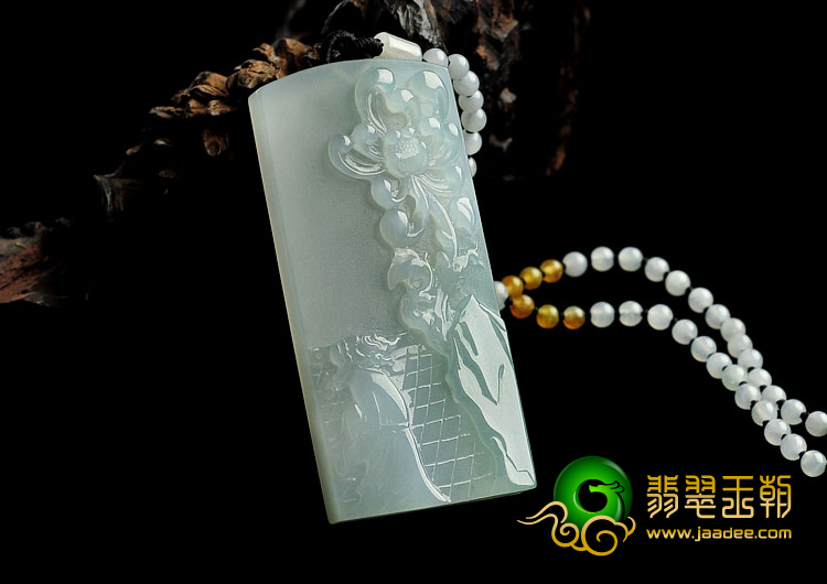 冰种晴水缅甸翡翠A货咏菊挂件