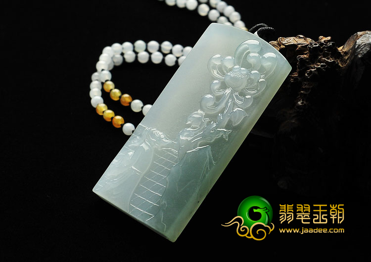 冰种晴水缅甸翡翠A货咏菊挂件