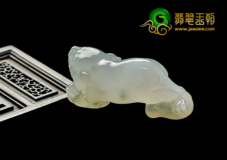 冰种晴水缅甸翡翠A货貔貅挂件