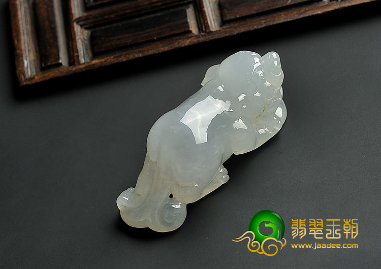 冰种晴水缅甸翡翠A货貔貅挂件