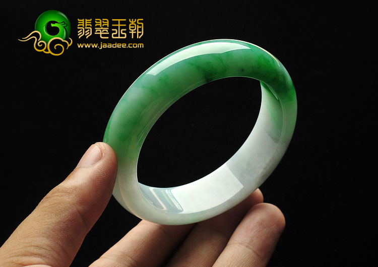 糯冰种阳绿缅甸翡翠A货手镯（57.1mm）