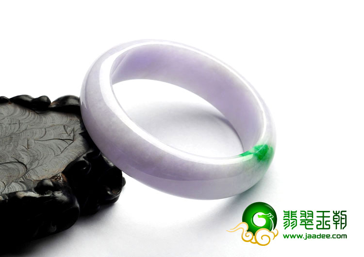 糯冰种春带彩缅甸翡翠A货手镯（57.9mm）