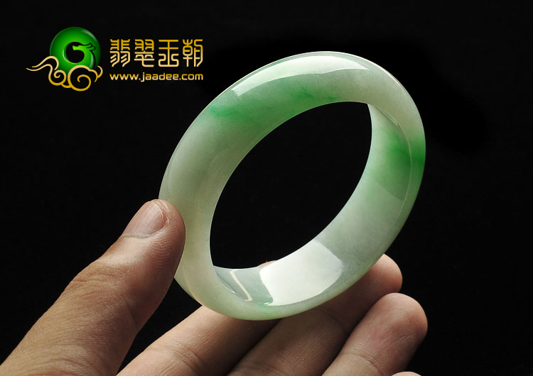 糯冰种飘翠缅甸翡翠A货手镯（54.1mm）