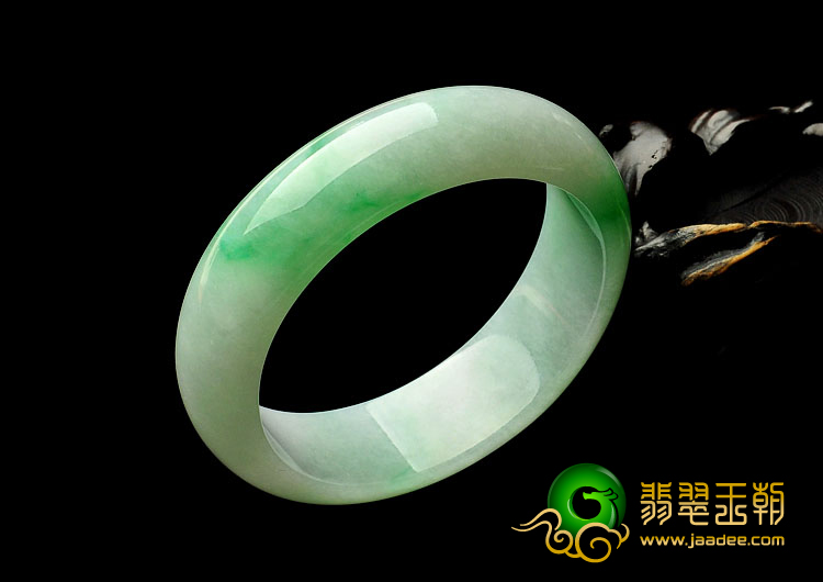 糯冰种飘翠缅甸翡翠A货手镯（54.1mm）