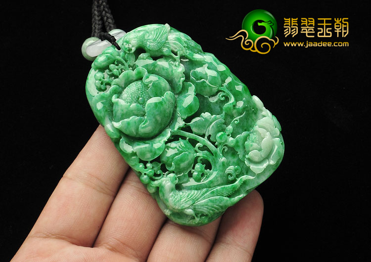糯冰种翠色缅甸翡翠A货花开富贵挂件