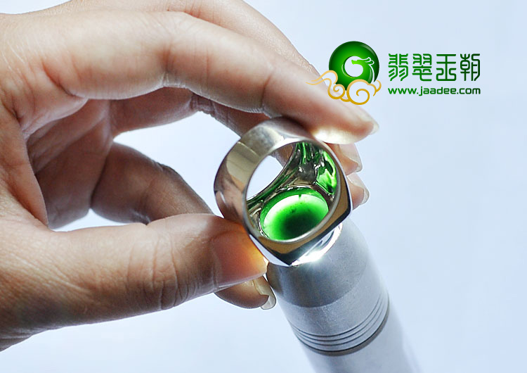 冰玻种墨翠缅甸翡翠A货银镀金戒指（水钻）