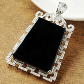 玻璃种墨翠缅甸翡翠A货镶白金胸坠（真钻）