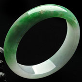 糯冰种翠色缅甸翡翠A货手镯（59.5mm）