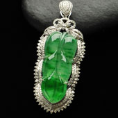 冰种翠色缅甸翡翠A货镶白金金枝玉叶胸坠（真钻）