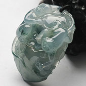 冰种飘花缅甸翡翠A货灵猴献寿挂件