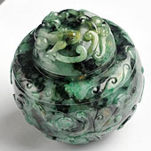 糯冰种癣加绿缅甸翡翠A货螭龙家财万贯