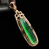 冰种飘翠缅甸翡翠A货镶玫瑰金福瓜胸坠（真钻）