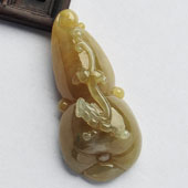 糯冰种褐黄翡缅甸翡翠A货螭龙挂件
