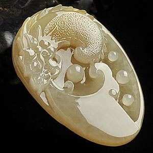 冰种褐黄翡缅甸翡翠A货龙头挂件