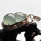 冰种晴水缅甸翡翠A货镶玫瑰金葫芦胸坠（真钻）