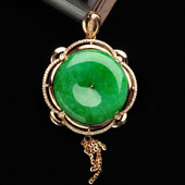 糯冰种翠色缅甸翡翠A货镶玫瑰金平安扣胸坠（真钻）