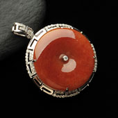 糯冰种红黄翡缅甸翡翠A货镶白金平安扣胸坠（真钻）