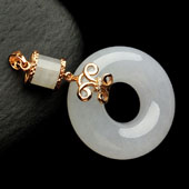 糯冰种淡晴水缅甸翡翠A货镶玫瑰金平安环胸坠（真钻）