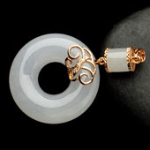 糯冰种淡晴水缅甸翡翠A货镶玫瑰金平安环胸坠（真钻）