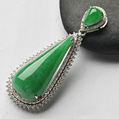 糯冰种翠色缅甸翡翠A货镶白金水滴胸坠（真钻）