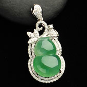 冰种绿晴水缅甸翡翠A货镶白金葫芦胸坠（真钻）