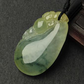 (超值推荐)糯冰种黄翡飘花缅甸翡翠A货福瓜挂件