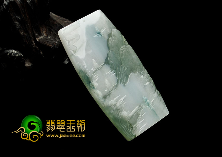 糯冰种白底飘花缅甸翡翠A货山水牌挂件