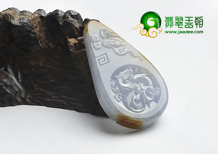 (超值推荐)糯冰种紫罗兰褐黄翡缅甸翡翠A货龙凤牌挂件