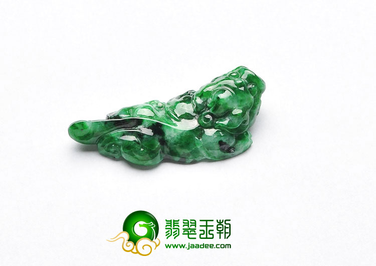 细糯种癣加绿缅甸翡翠A货貔貅挂件