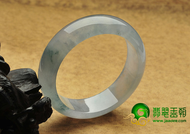 冰种飘花缅甸翡翠A货手镯（58.4mm）