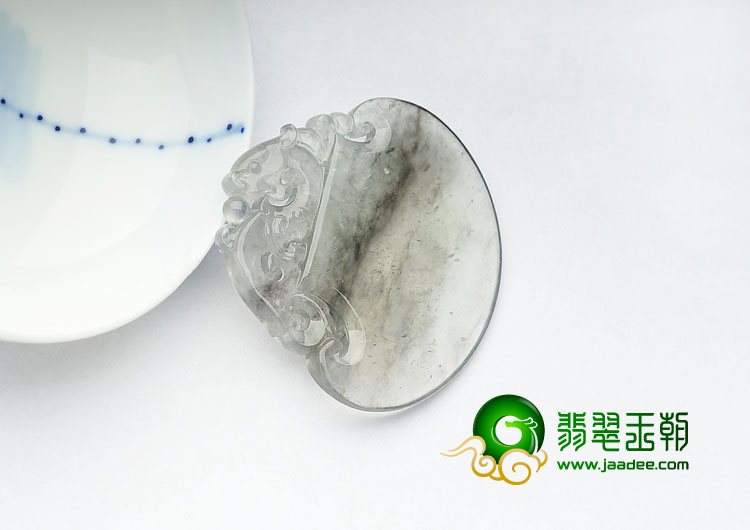 冰玻种水墨色缅甸翡翠A货府中有龙挂件
