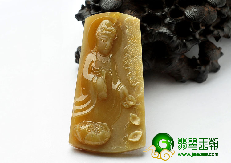 糯冰种黄翡缅甸翡翠A货站观音挂件