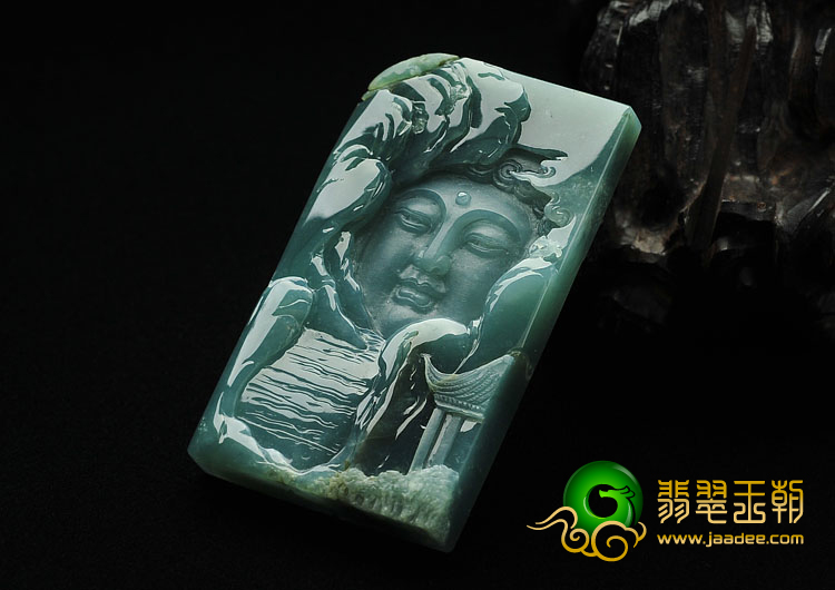 (超值推荐)糯冰种蓝水缅甸翡翠A货佛佑家园挂件