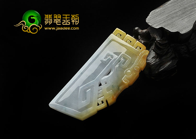 糯冰种淡紫罗兰黄翡飘花缅甸翡翠A货马牌挂件