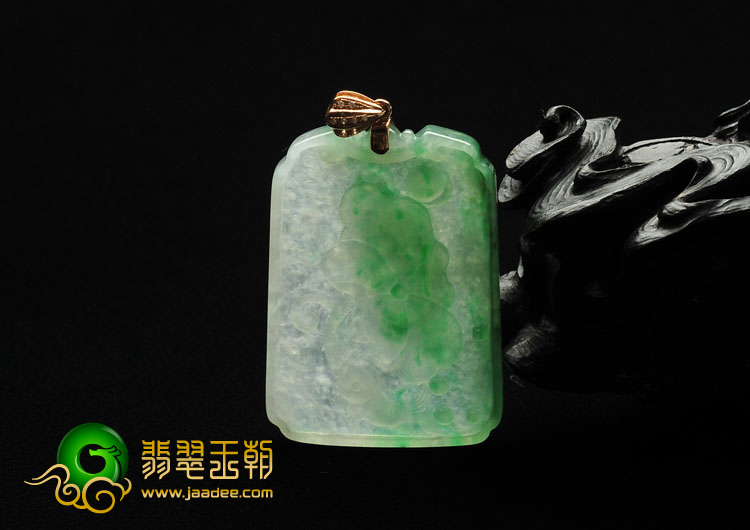 糯冰种飘翠缅甸翡翠A货年年有余挂件