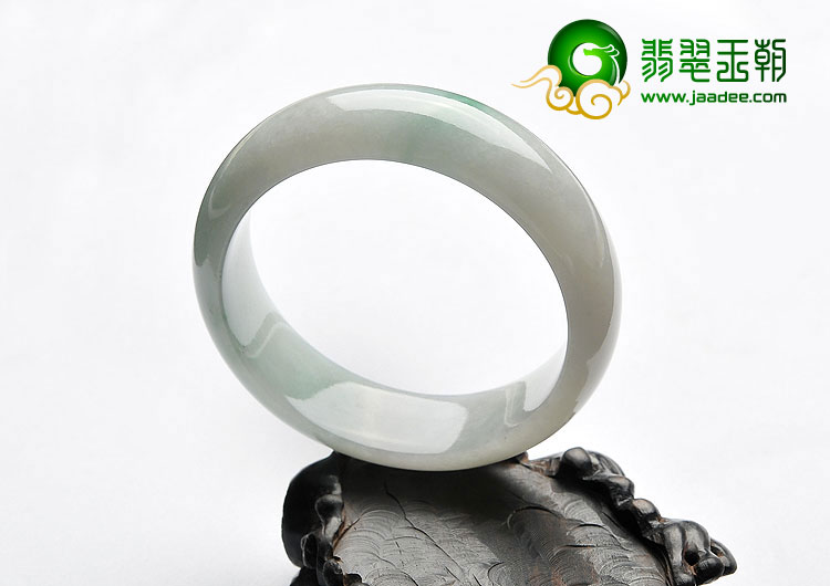 糯冰种飘花缅甸翡翠A货手镯（57.3mm）