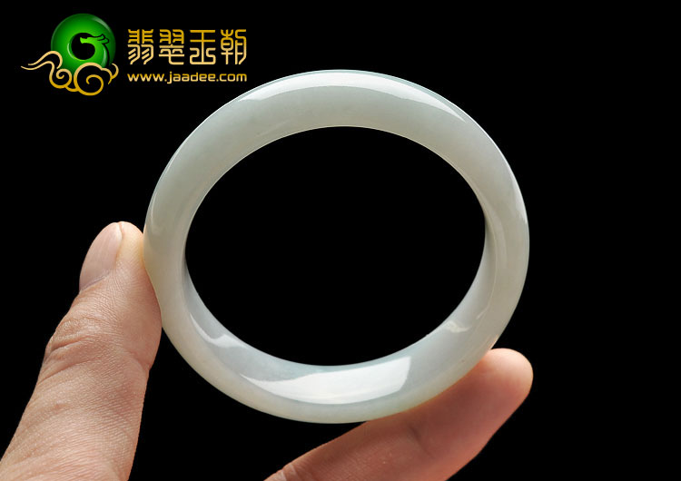 糯冰种晴水缅甸翡翠A货手镯（52mm）