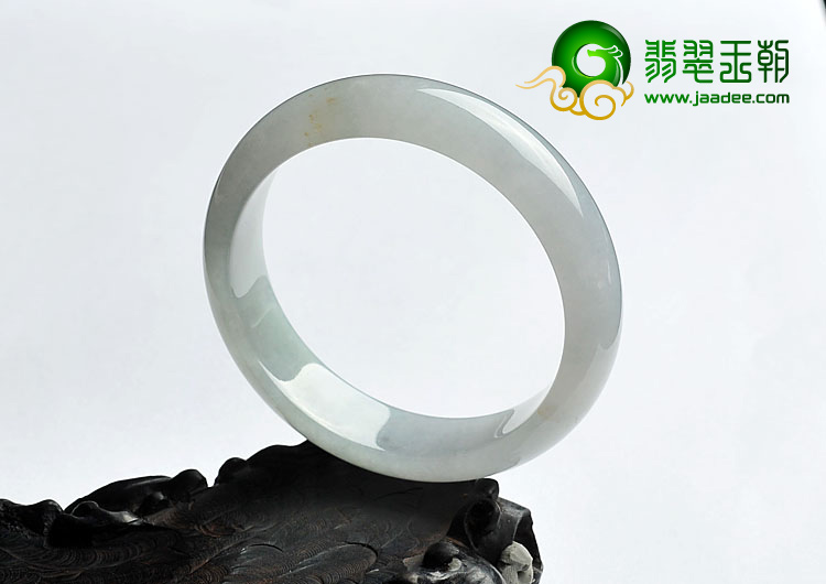 糯冰种晴水缅甸翡翠A货手镯（58.8mm）