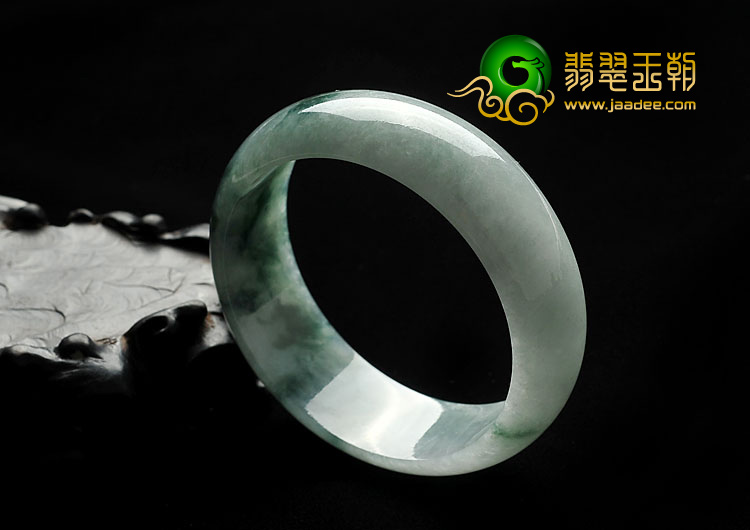 糯冰种飘花缅甸翡翠A货手镯（58mm）