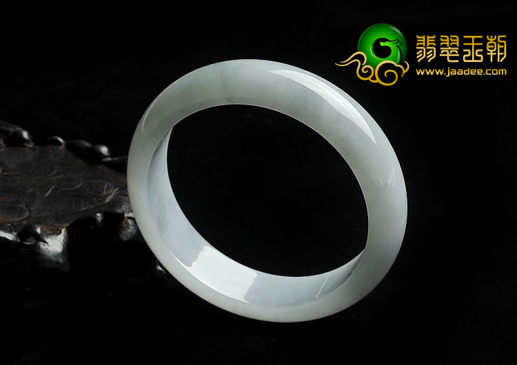 糯冰种晴水缅甸翡翠A货手镯（58.8mm）